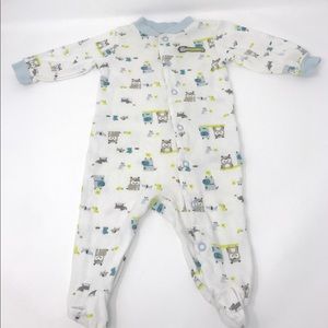 Baby pajamas 👶🏻